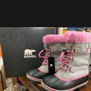 Sorel Pac Nylon, Chrome Grey / Orchid Youth Size 2 (